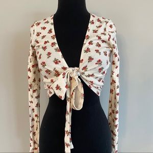 NWT floral crop top